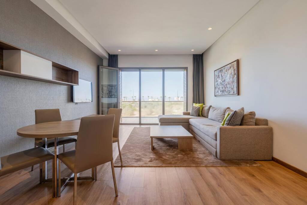 Luxury Apartment At Corniche , Seaview Close Beach カサブランカ エクステリア 写真