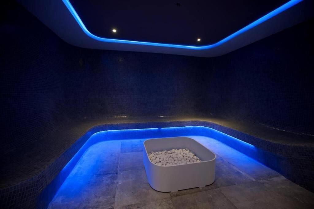 Luxury Apartment At Corniche , Seaview Close Beach カサブランカ エクステリア 写真