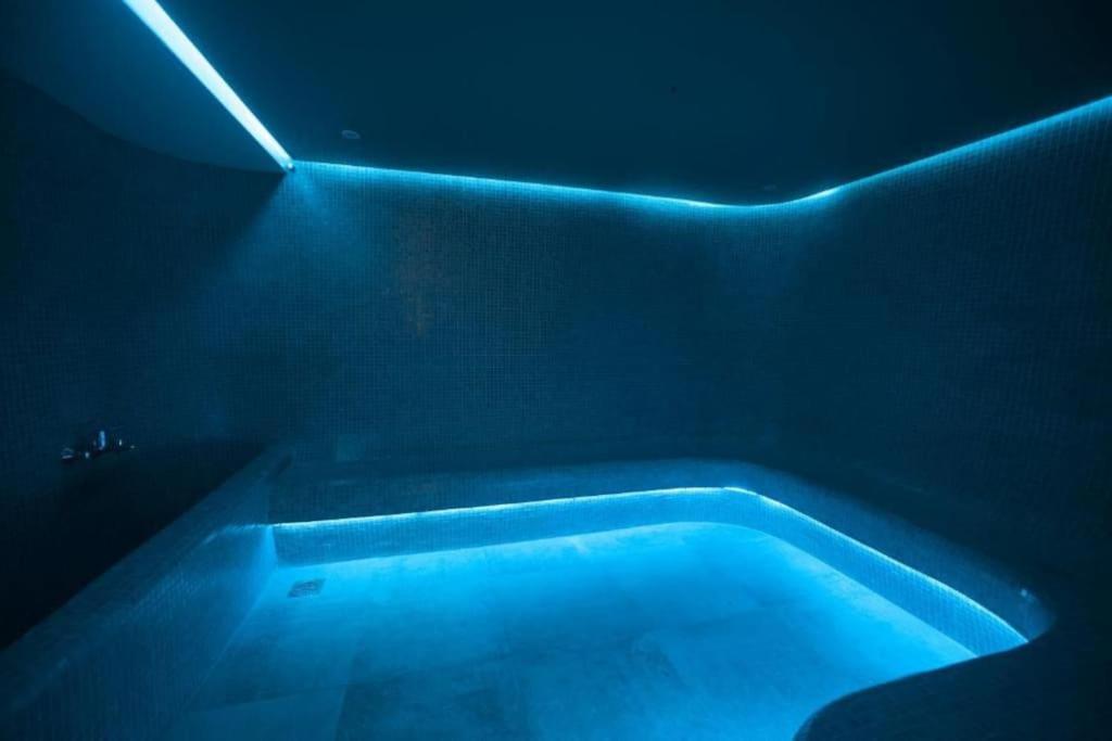 Luxury Apartment At Corniche , Seaview Close Beach カサブランカ エクステリア 写真