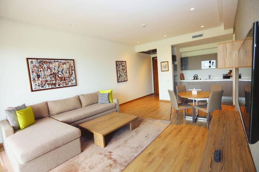 Luxury Apartment At Corniche , Seaview Close Beach カサブランカ エクステリア 写真